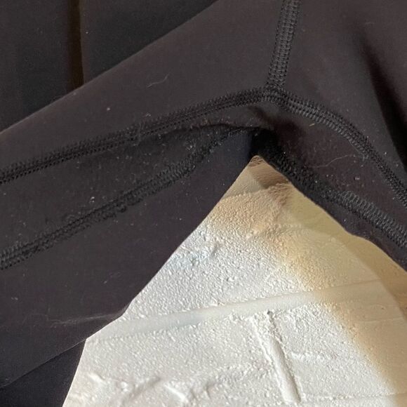 Lululemon Align High Rise Graphic Pant 25” Size 4 - Picture 5 of 8